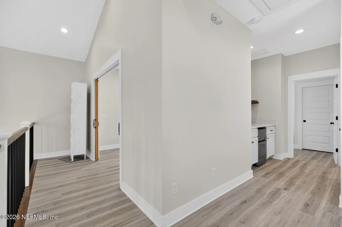Photo of 70 ONEIDA Street