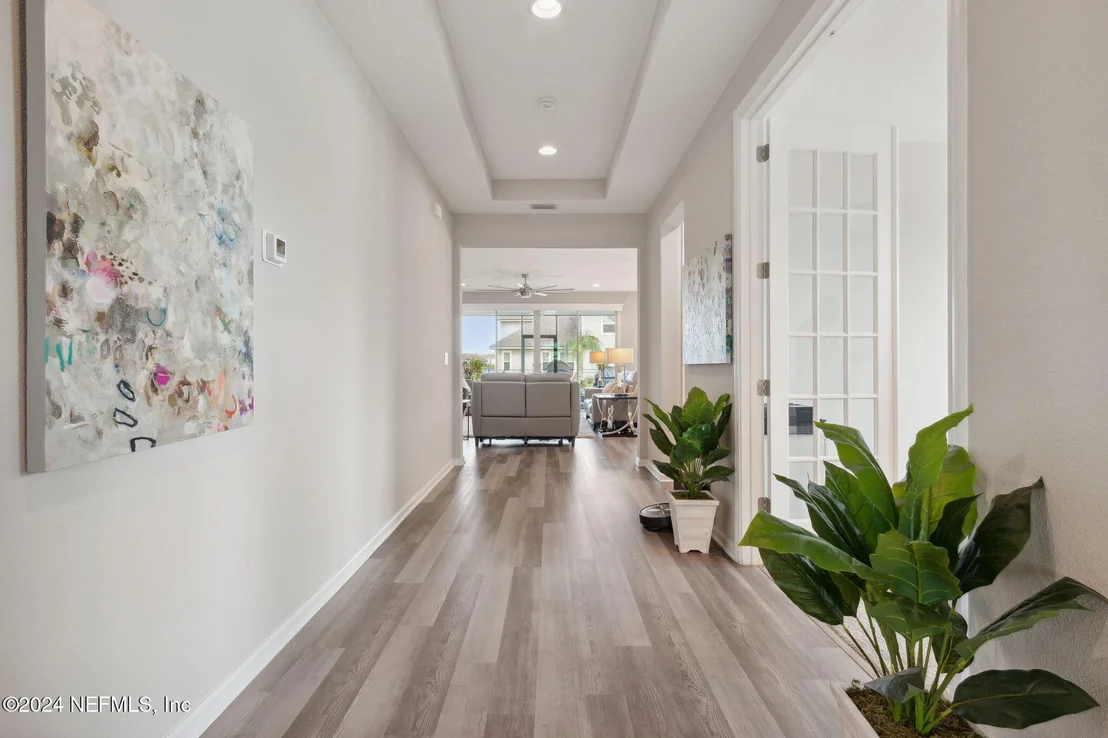 Photo of 85475 FALL RIVER Parkway