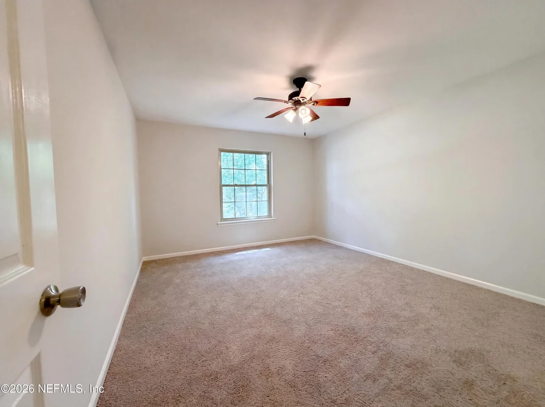 Photo of 550 REMINGTON FOREST Drive