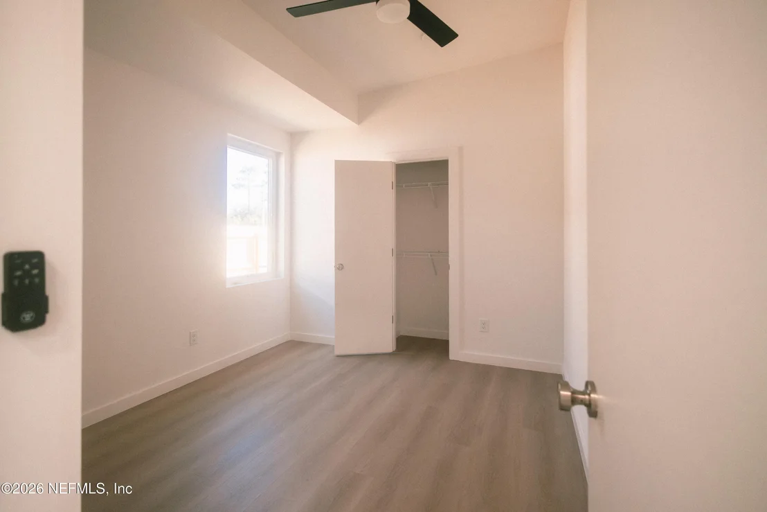 Photo of 576 WOODLAWN Road