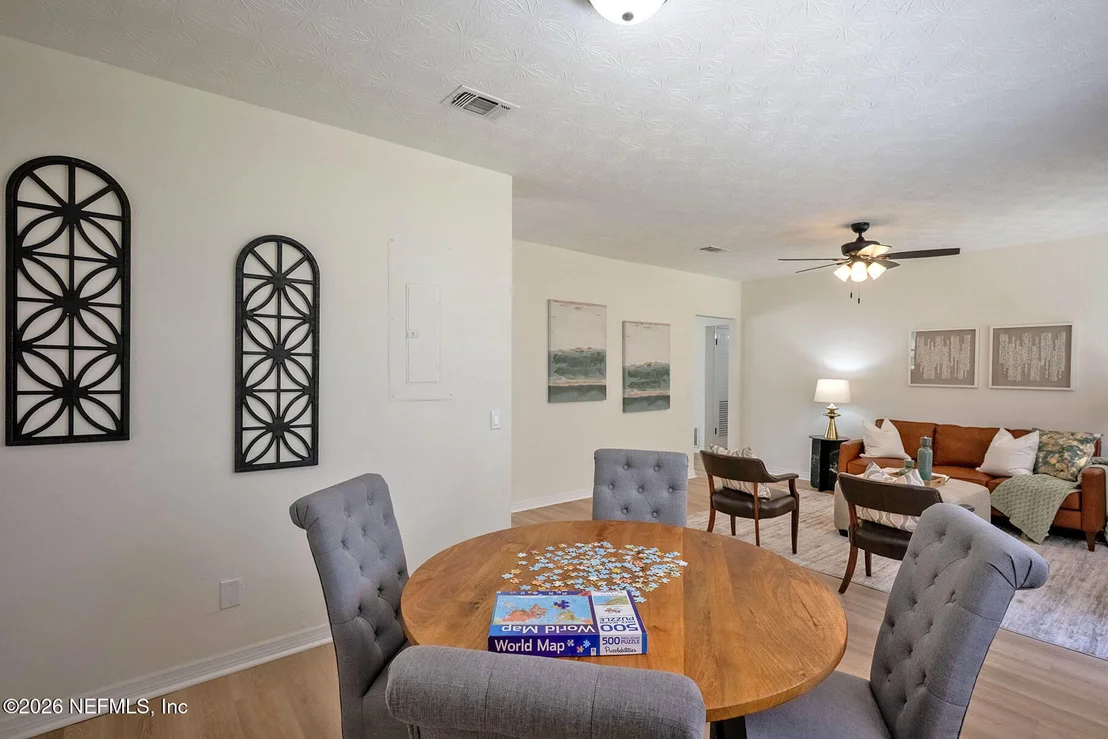 Photo of 440 TAURUS Lane