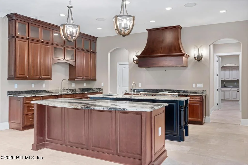 Photo of 164 N RIVER Drive