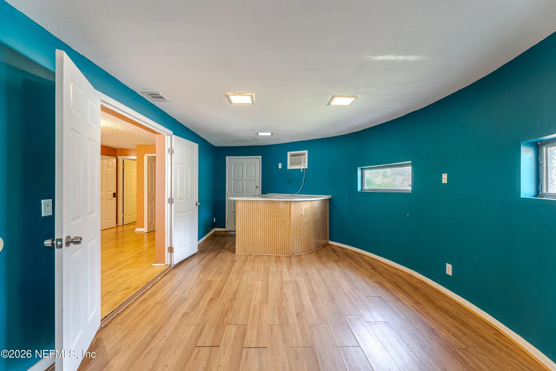 Photo of 7876 ARBLE Drive