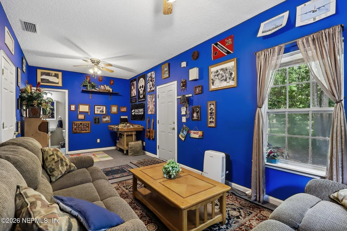 Photo of 12258 DEEDER Lane