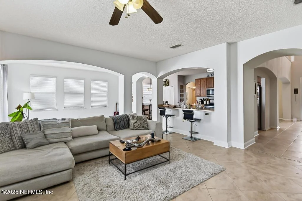 Photo of 12418 TROPIC Drive
