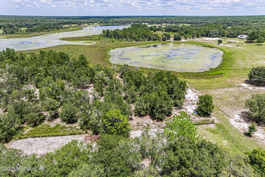 Photo of 8377 STATE ROAD 100