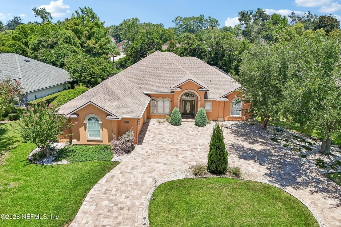 Photo of 1698 MARGARETS WALK Road