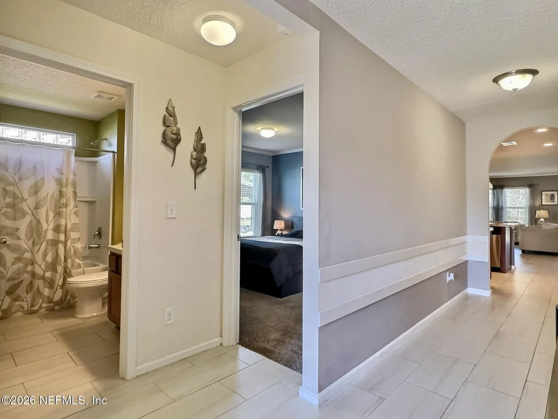 Photo of 465 HARLEY Drive