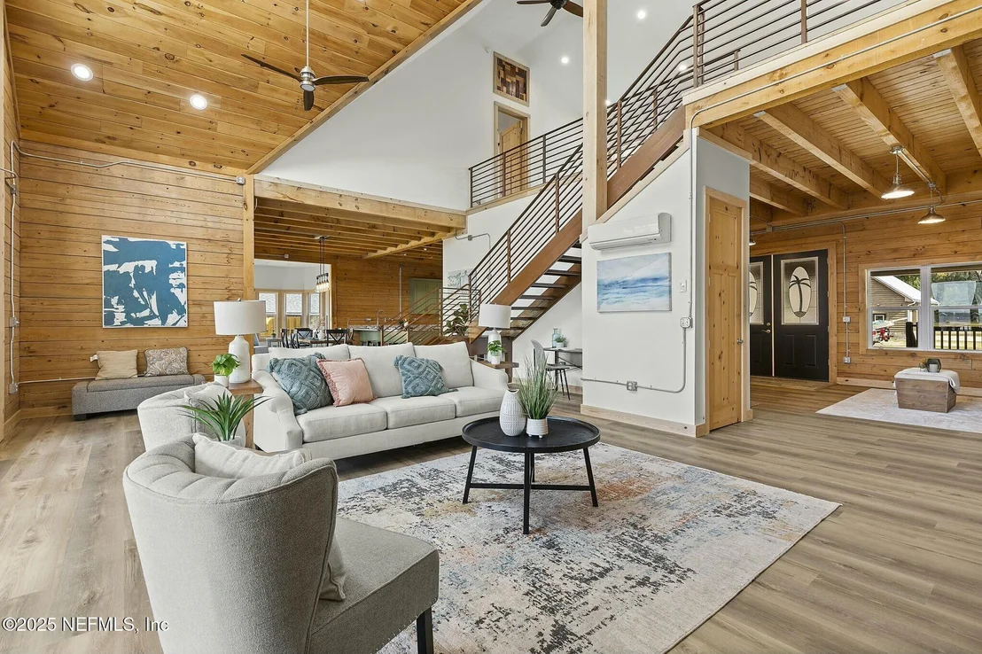 Photo of 4841 STATE ROAD 13 N