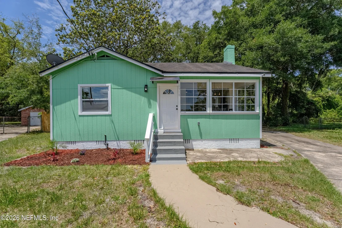 Photo of 6918 PARK Circle