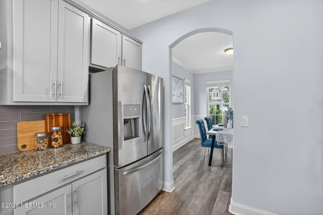 Photo of 232 CREEKMORE Drive