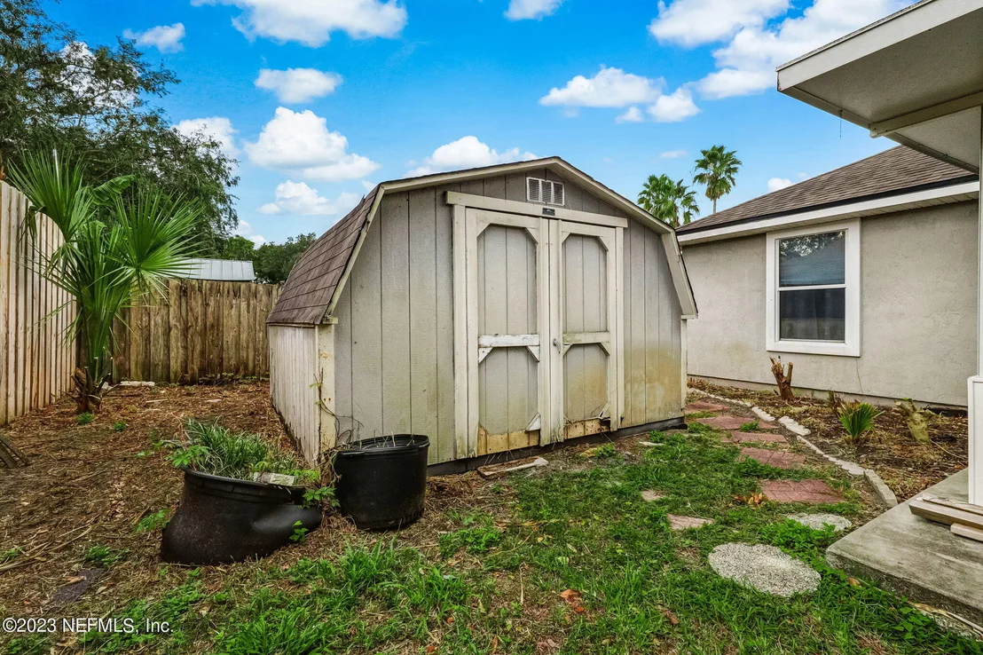 Photo of 691 TROWBRIDGE Drive