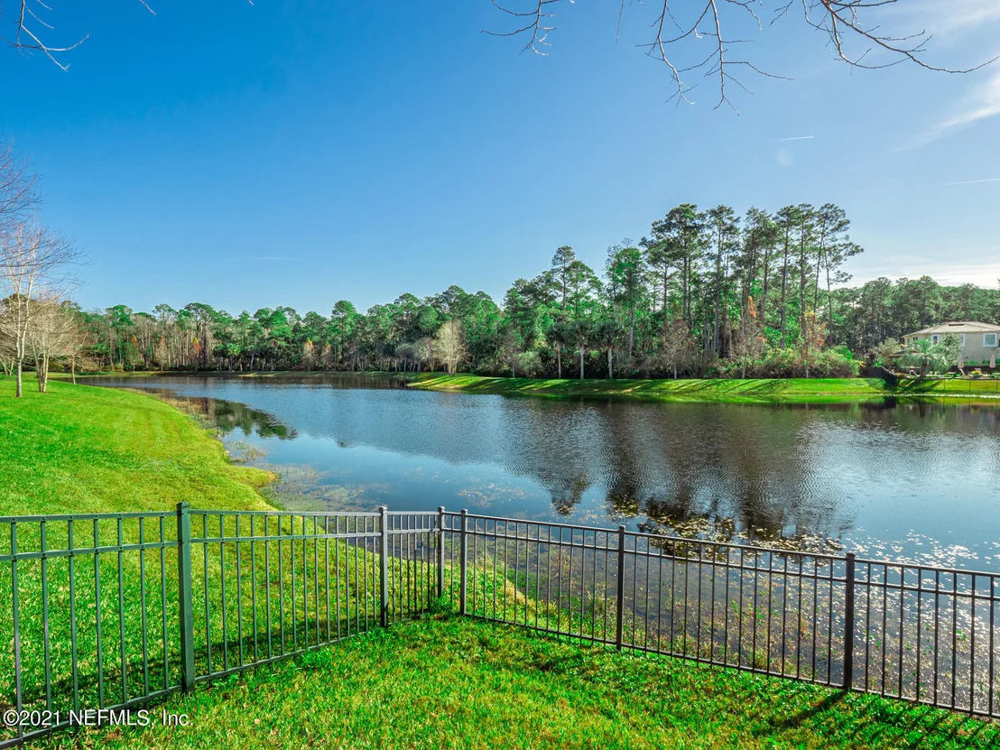 Photo of 237 GULFSTREAM Way