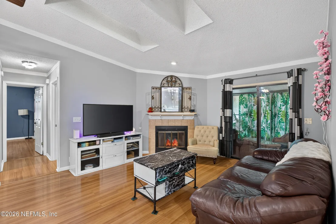 Photo of 8005 FLEUR DE LIS Drive