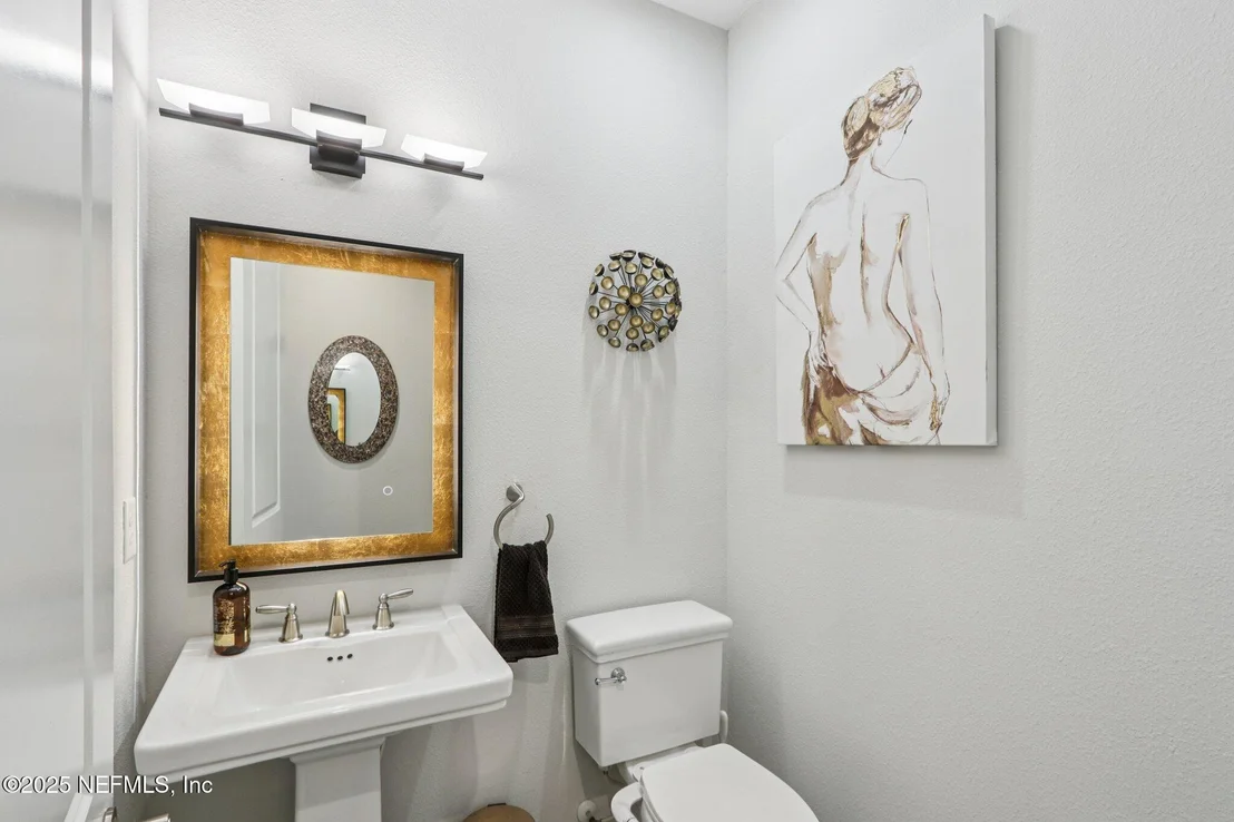 Photo of 576 MARQUESA Circle