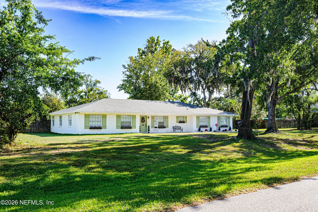 Photo of 332 WHISPERING WOODS Drive