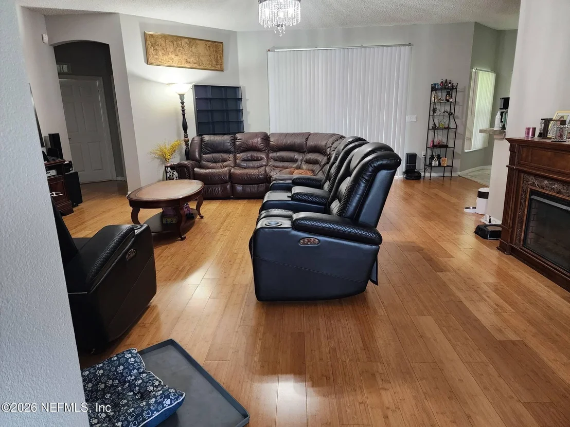 Photo of 5 BURNET Place