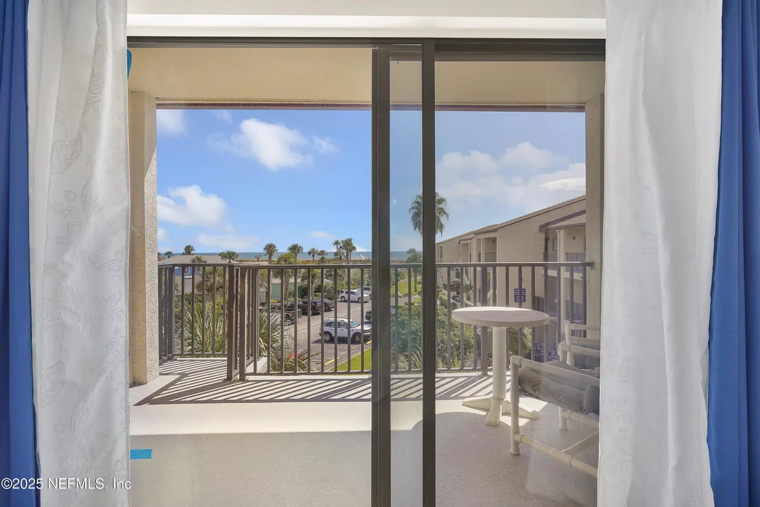 Photo of Unit 42 at 850 A1A BEACH Boulevard