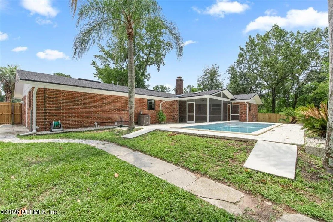 Photo of 1720 BAY Circle W