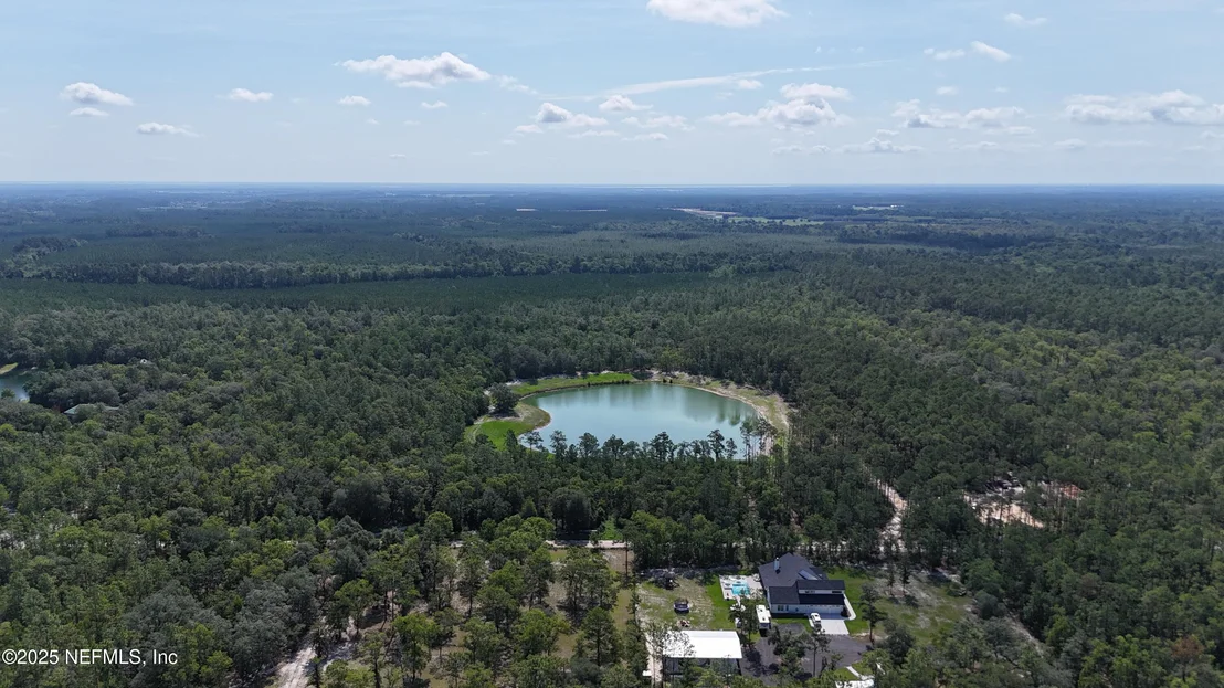 Photo of 3212 THUNDER Road