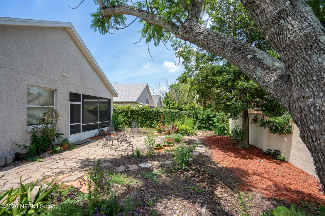 Photo of 138 LIONS GATE Drive