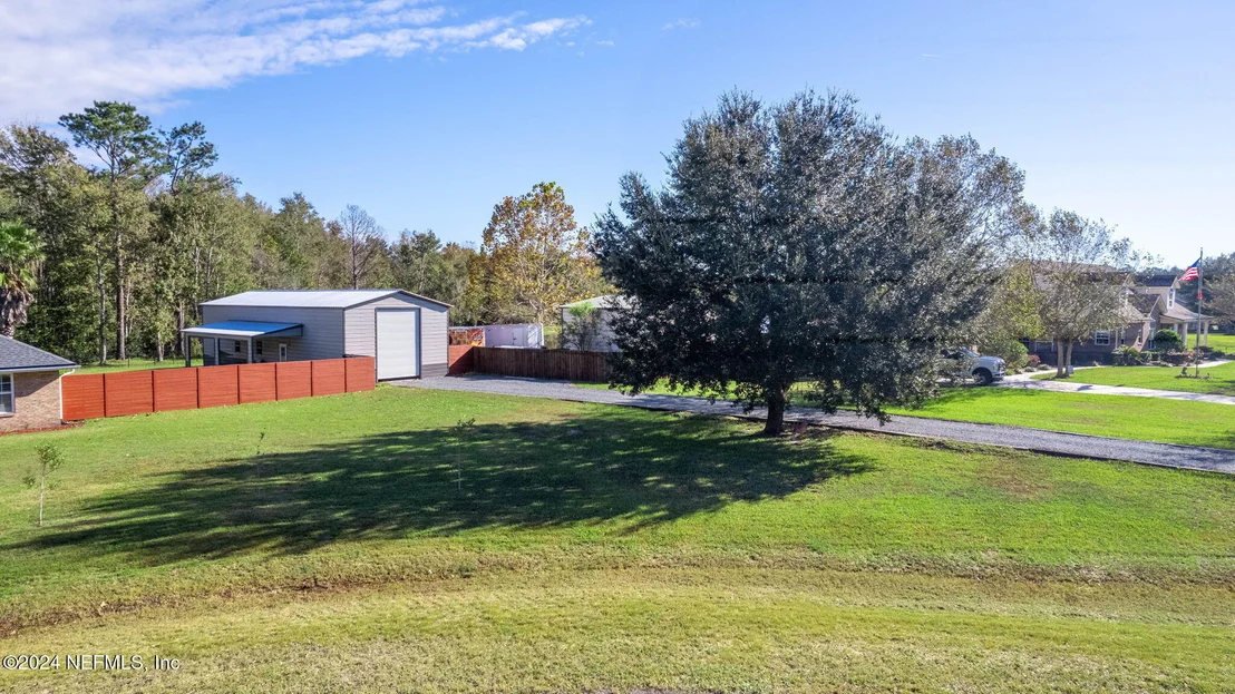 Photo of 44017 GREEN MEADOWS Lane