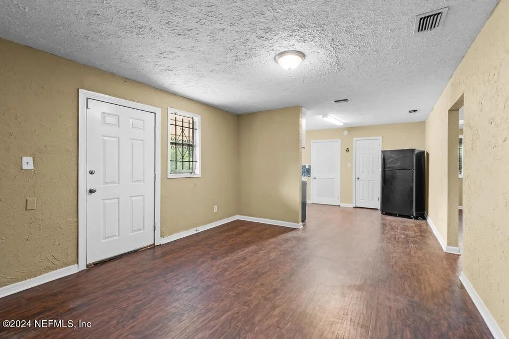 Photo of 6110 BAGLEY Road