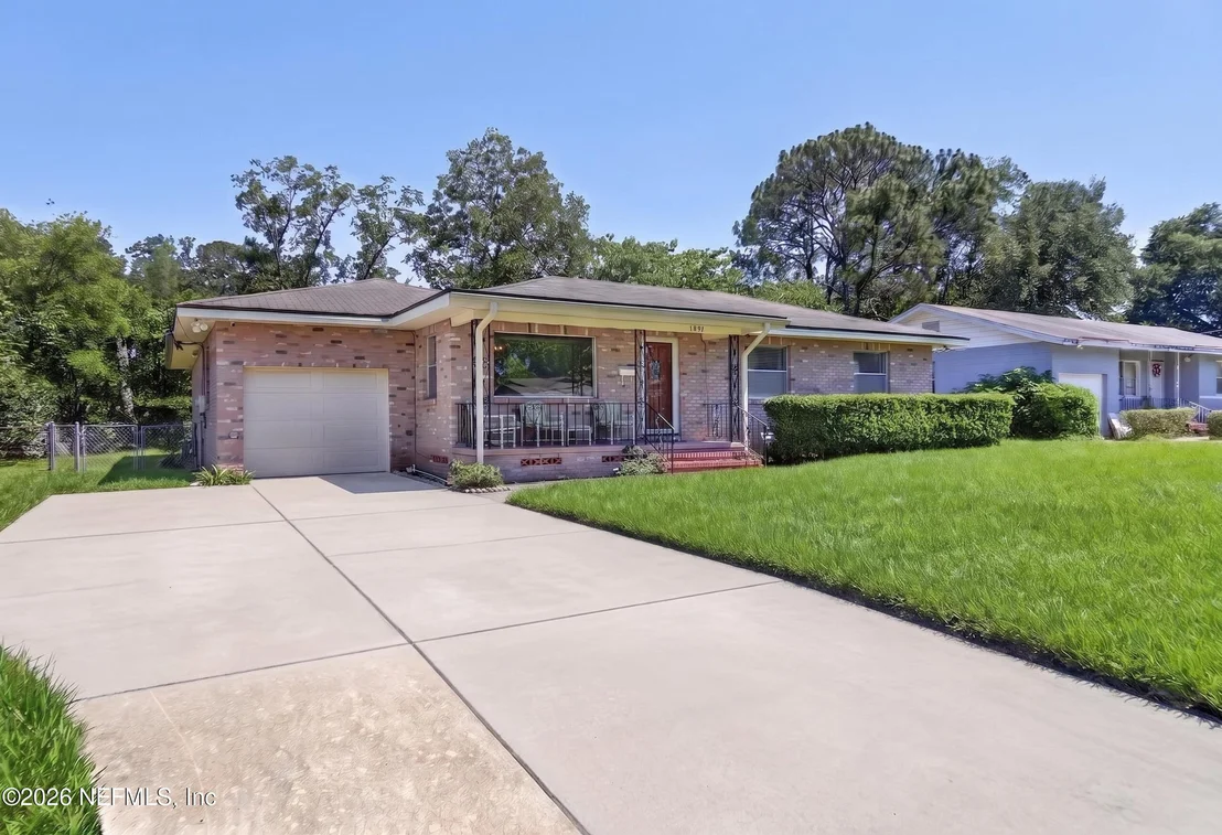 Photo of 3004 DONNA Drive