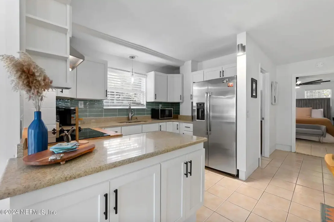 Photo of 152 MANRESA Road