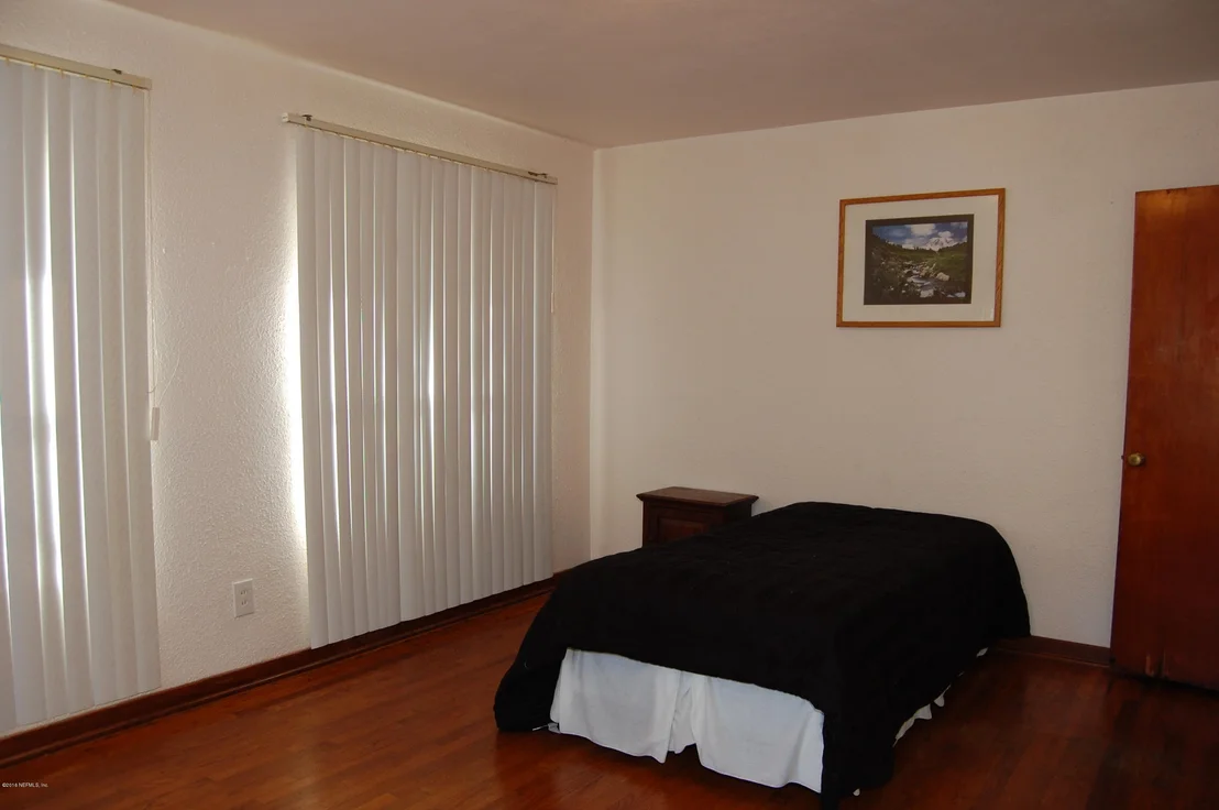 Photo of 2649 COMMUNITY Road