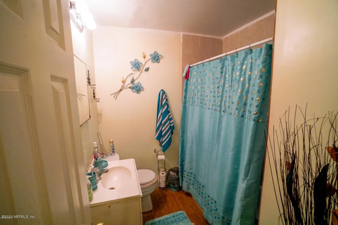 Photo of 5819 WINDERMERE Drive