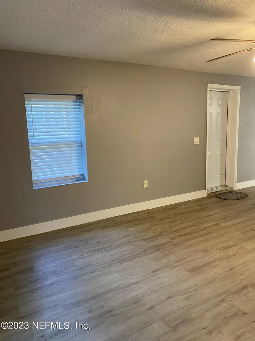 Photo of 420 AIKEN Street