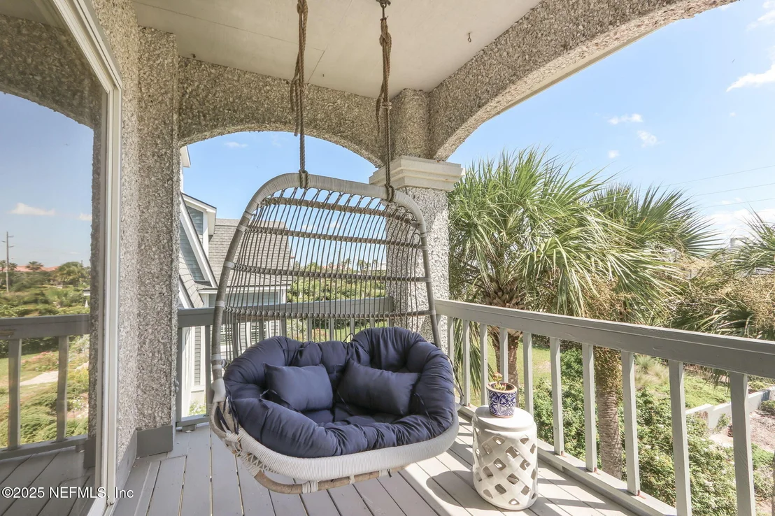 Photo of 95366 SPINNAKER Drive