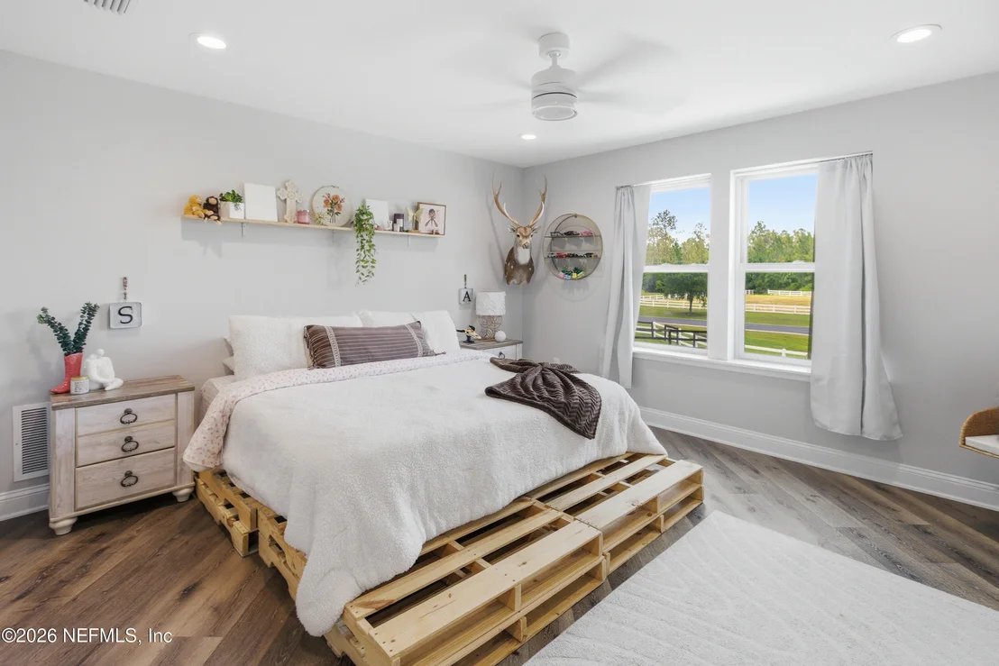 Photo of 121 ASHTON OAKS Drive