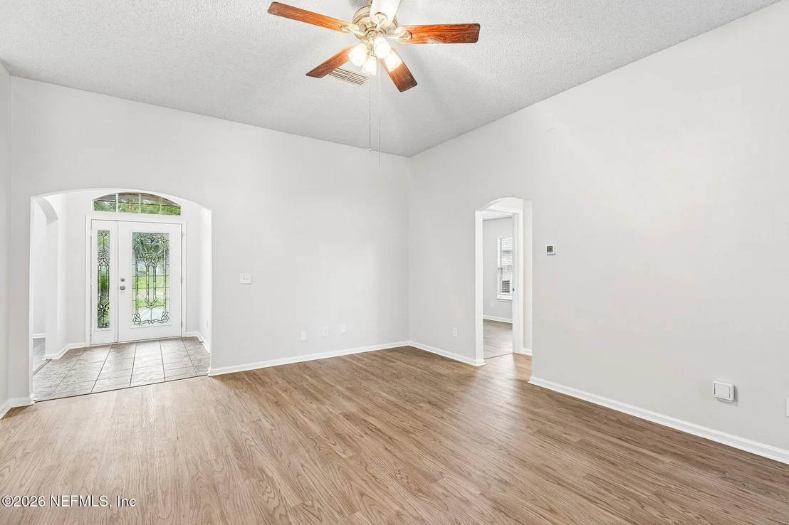Photo of 451 SUMMIT Drive