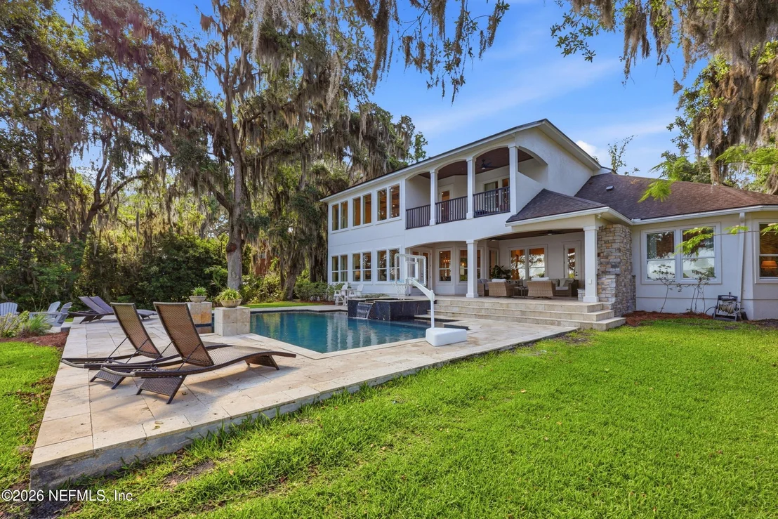 Photo of 2049 BISHOP ESTATES Road