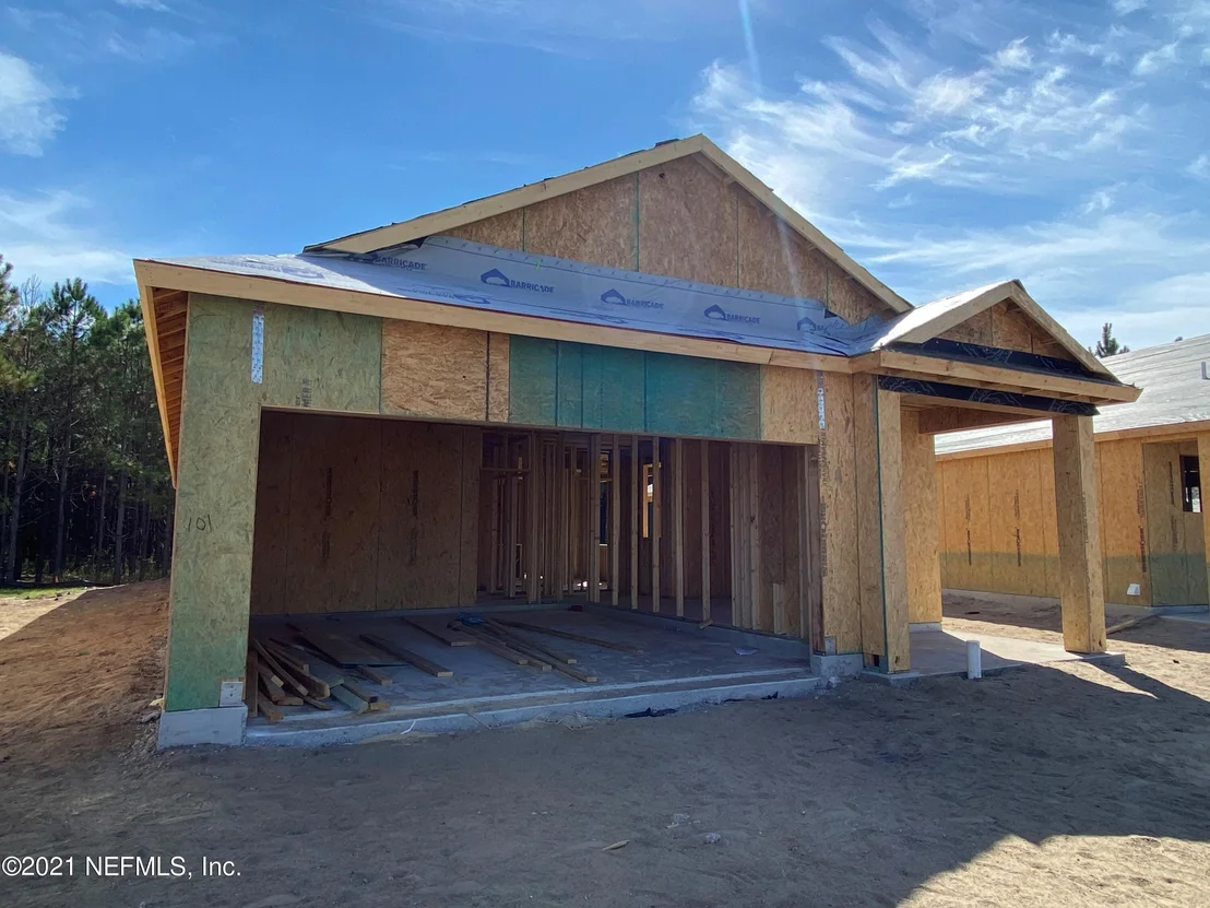 Photo of 209 GREENWAY Lane