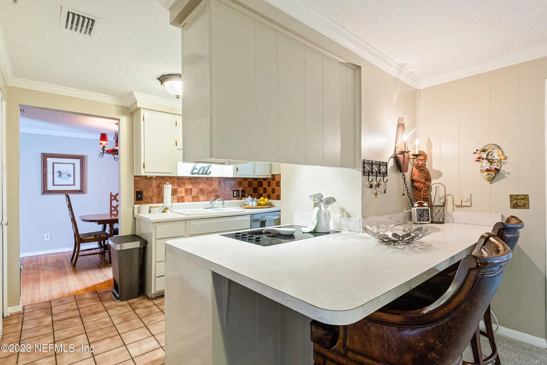 Photo of 5627 ST ISABEL Drive