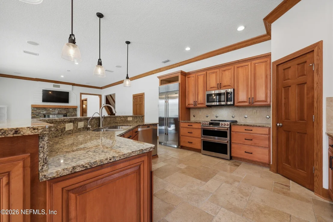Photo of 418 TRIPLE CROWN Lane
