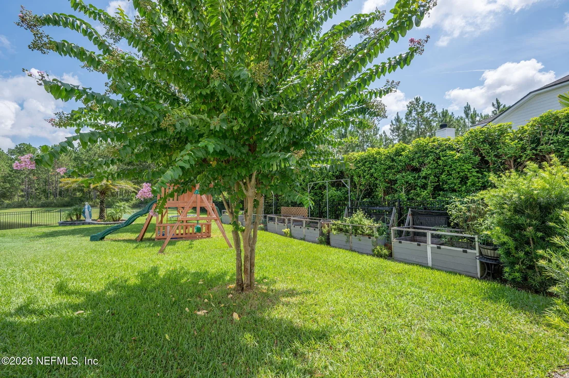 Photo of 681 GLENNEYRE Circle