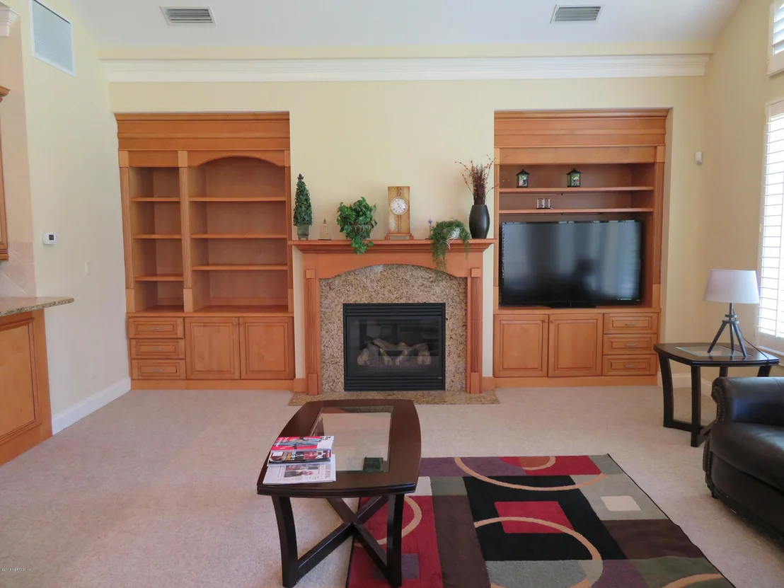 Photo of 901 LIATRIS Loop