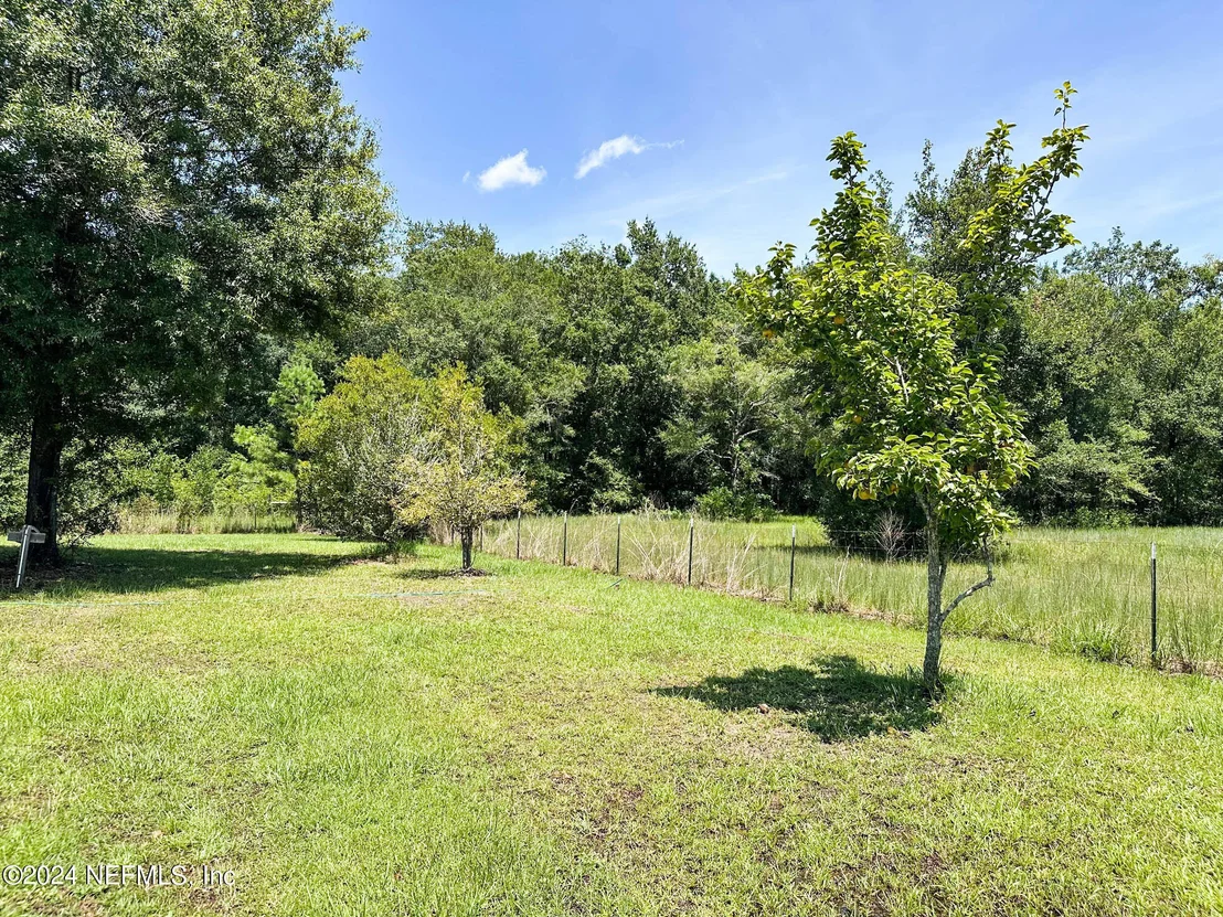 Photo of 7647 NW COUNTY ROAD 229