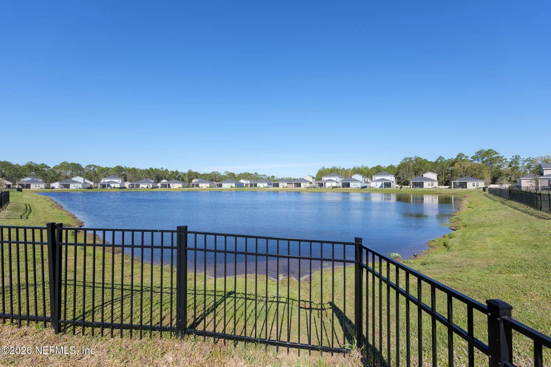 Photo of 131 BEAUCLAIR Boulevard