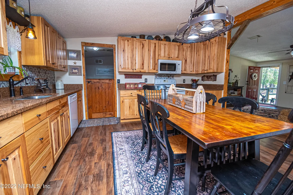 Photo of 11317 CR 122