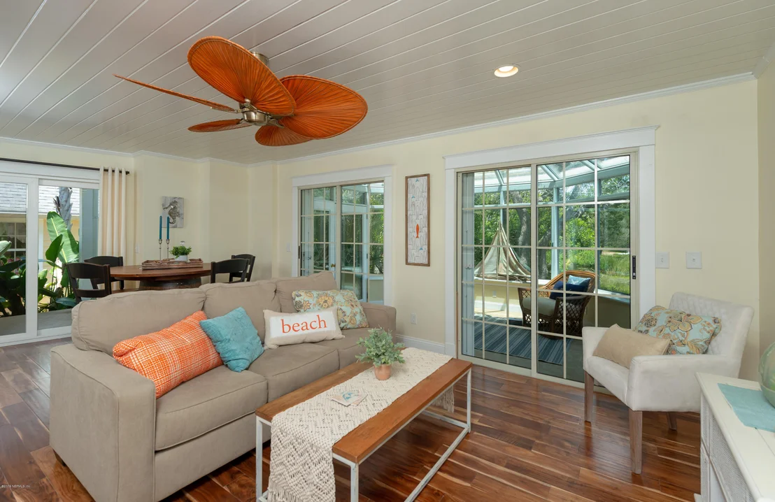Photo of 330 PALMETTO Road
