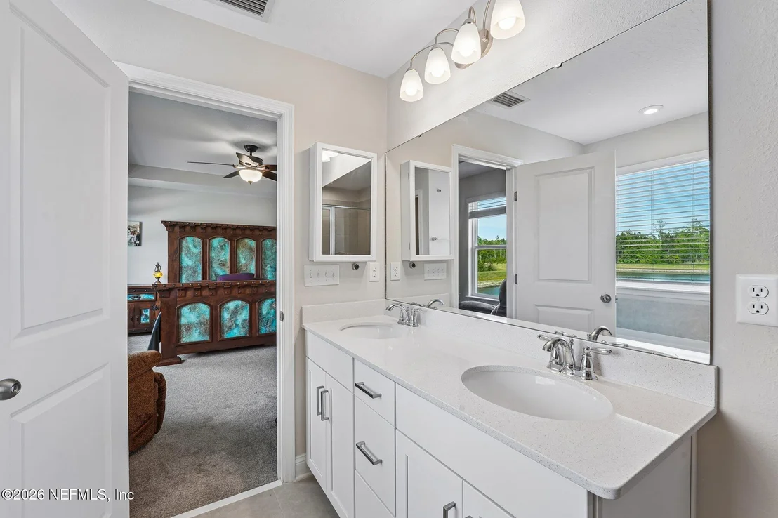 Photo of 13192 DUNWICK Road