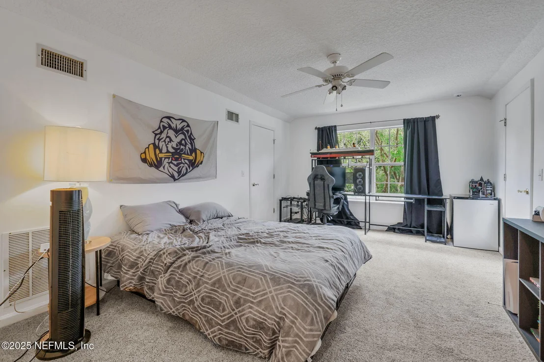 Photo of 246 EDGEWATER BRANCH Drive