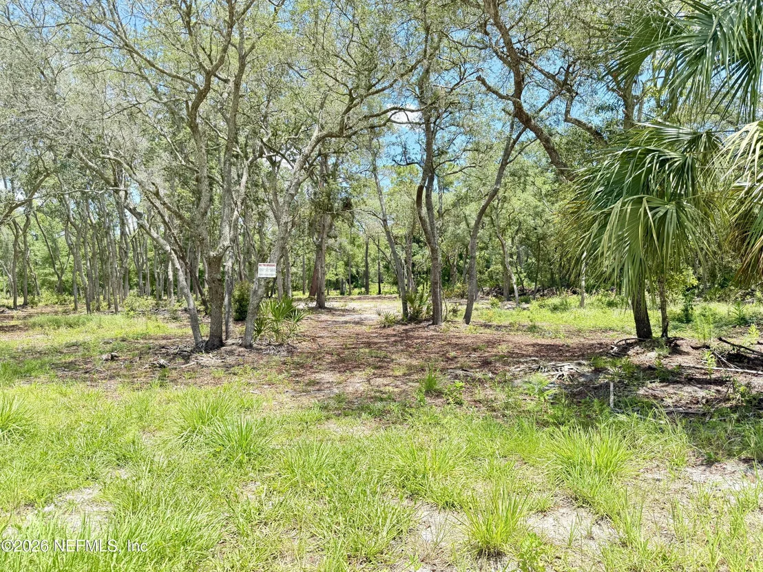 Photo of 438 CHAMBERLAIN Road