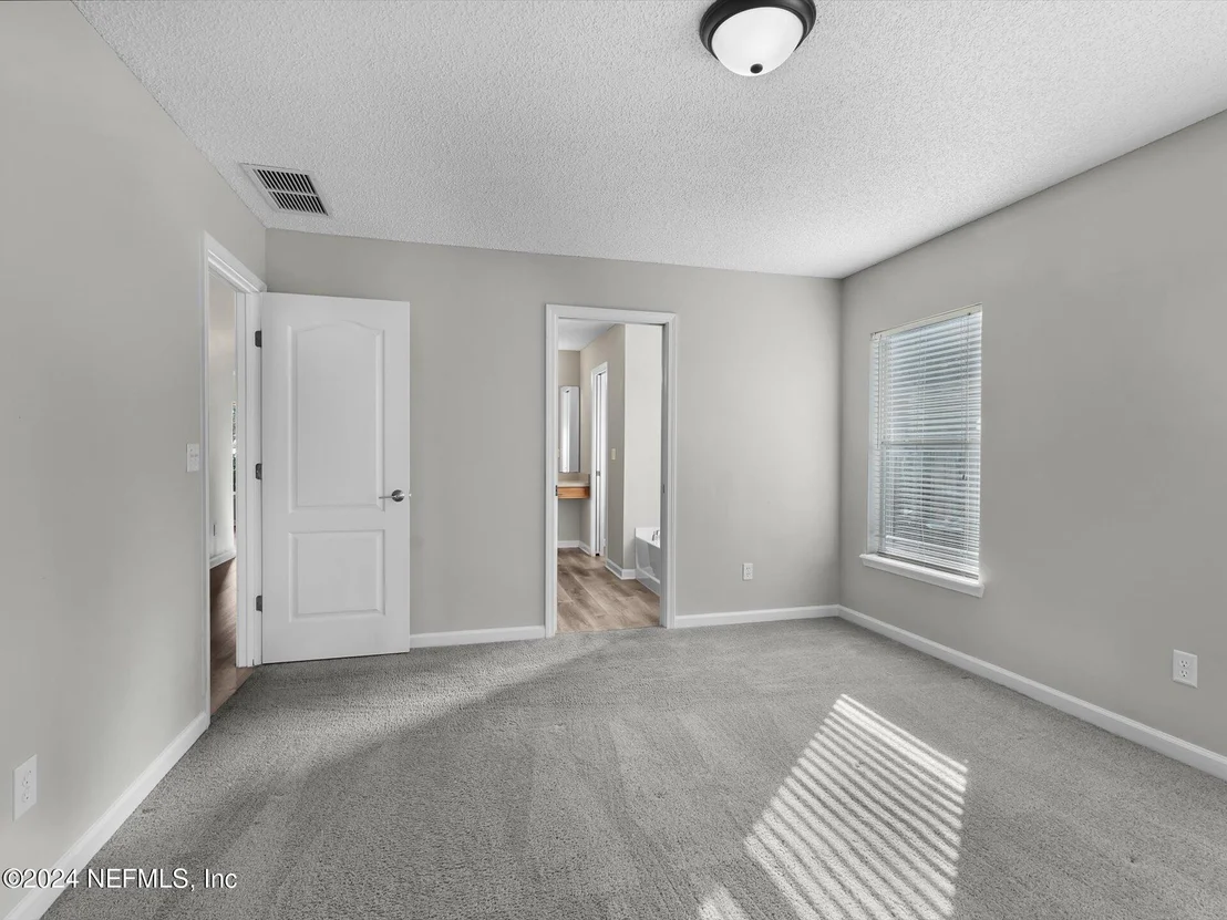 Photo of 6414 SILK LEAF Lane