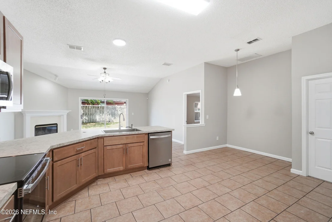 Photo of 1206 SOARING FLIGHT Way